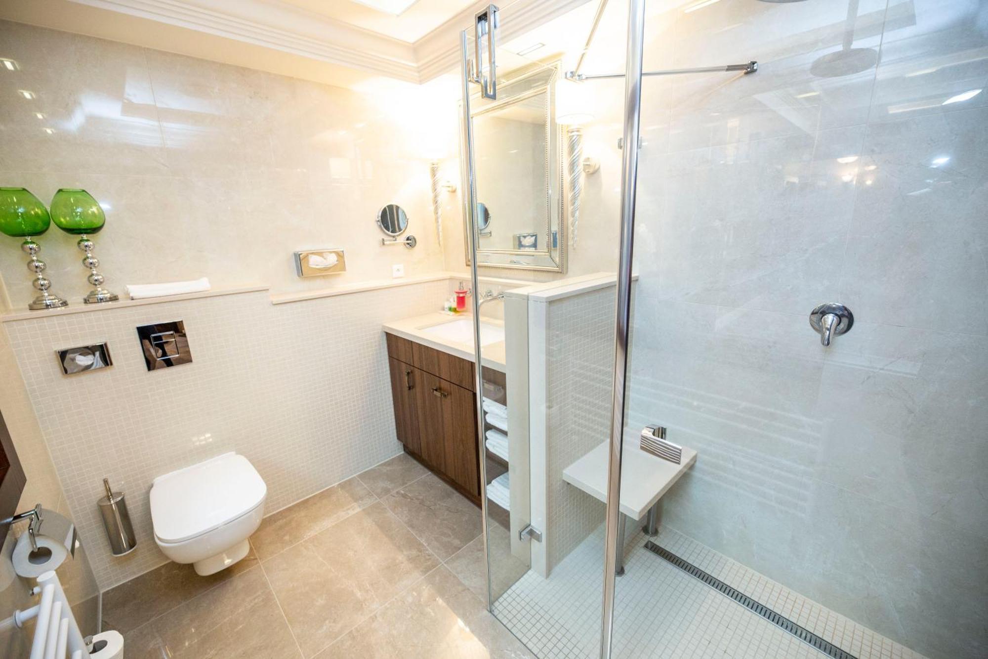 Hotel Dvorana Karlowe Wary Zewnętrze zdjęcie