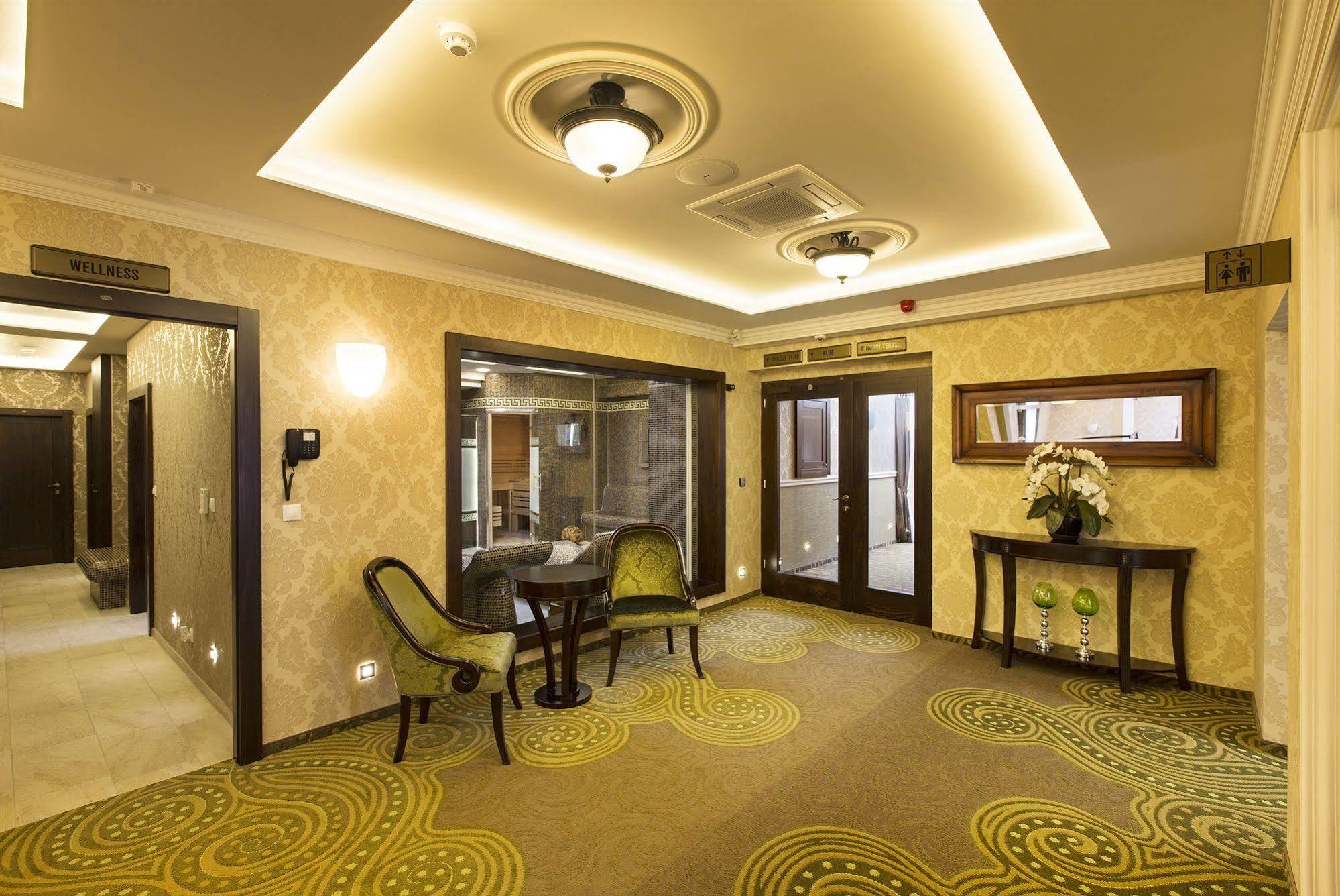 Hotel Dvorana Karlowe Wary Zewnętrze zdjęcie