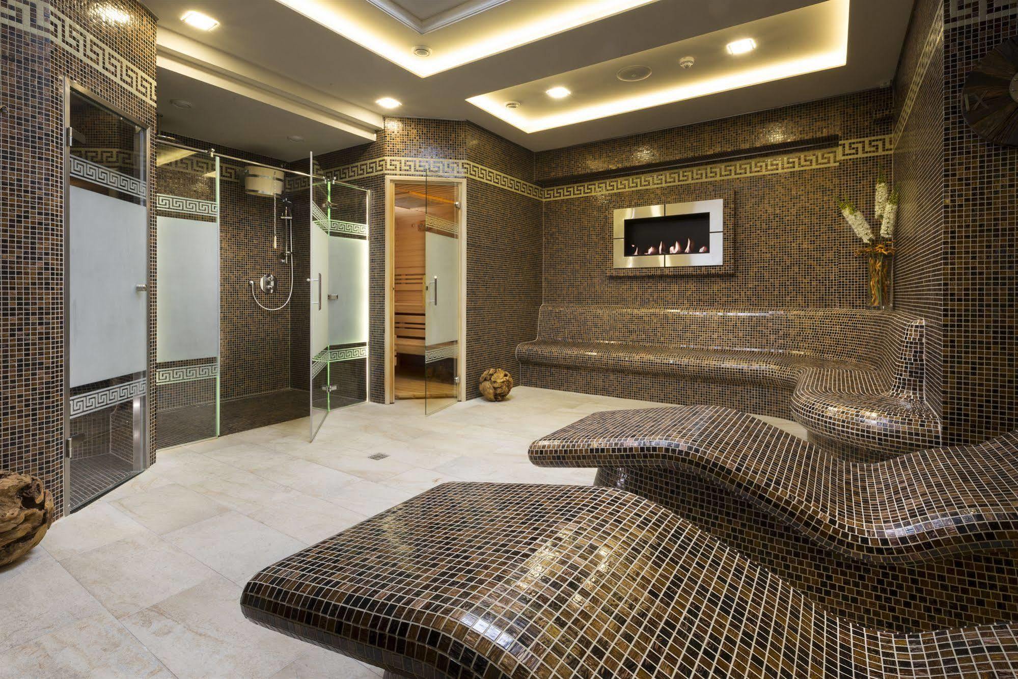 Hotel Dvorana Karlowe Wary Zewnętrze zdjęcie